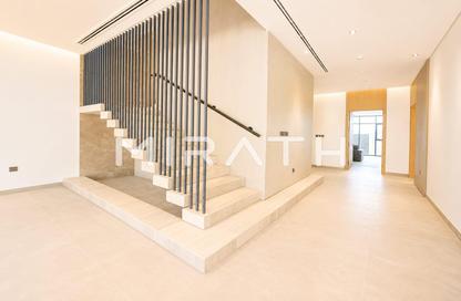 Villa - 4 - 6 for rent in Jumeirah 1 Villas - Jumeirah 1 - Jumeirah - Dubai