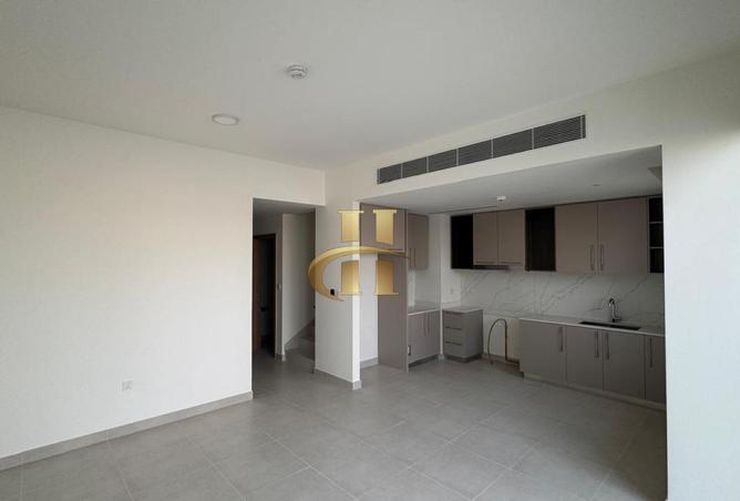 120183002 - Property Image 2