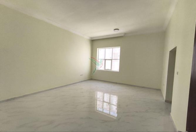 52784102 - Property Image 3