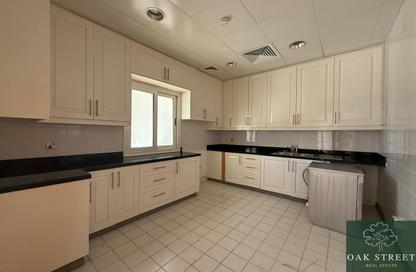 Villa - 5 Bedrooms - 6 Bathrooms for rent in Palma Residences - Palm Jumeirah - Dubai