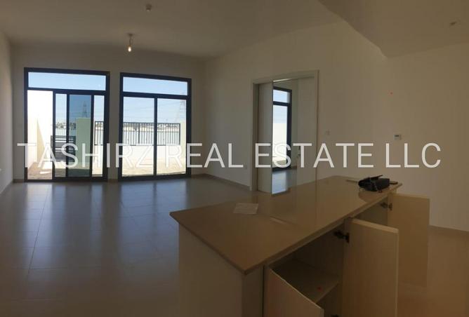 83233049 - صورة العقار 2