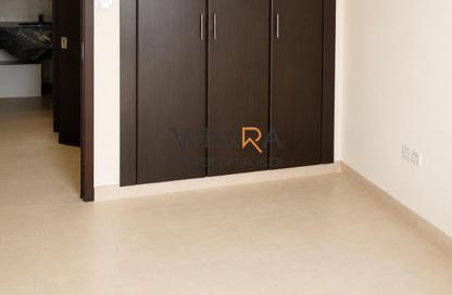 Apartment - 1 Bedroom - 1 Bathroom for sale in Mazaya 1 - Queue Point - Liwan - Dubai Apartment - 1 Bedroom - 1 Bathroom for sale in Mazaya 1 - Queue Point - Liwan - Dubai