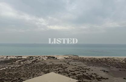 Apartment - 2 Bedrooms - 3 Bathrooms for sale in Royal breeze 3 - Royal Breeze - Al Hamra Village - Ras Al Khaimah