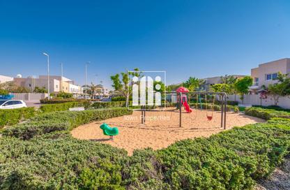 Villa - 5 - 6 for sale in Contemporary Style - Al Reef Villas - Al Reef - Abu Dhabi