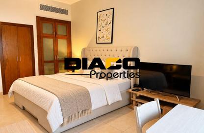 Apartment - Studio - 1 for rent in Travo Tower A - Travo - The Views - Dubai