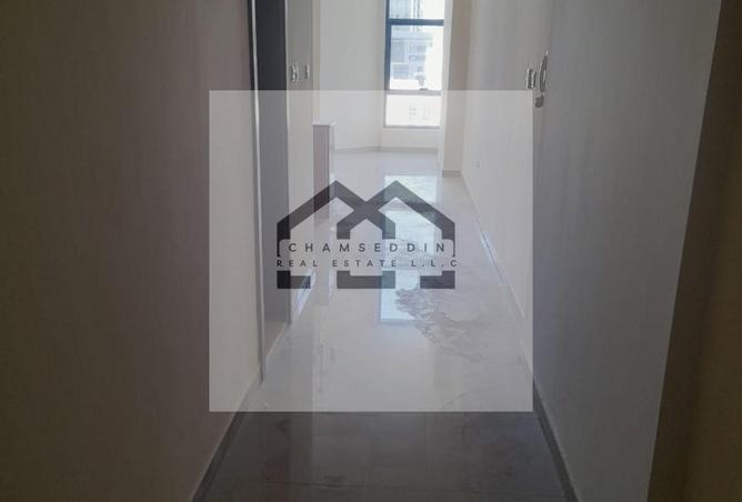 53574240 - صورة العقار 2