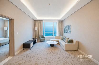 Apartment - 1 Bedroom - 2 Bathrooms for rent in The Palm Tower - Palm Jumeirah - Dubai