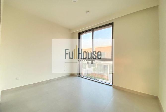 2PCCNqWL9sm - Property Image 2