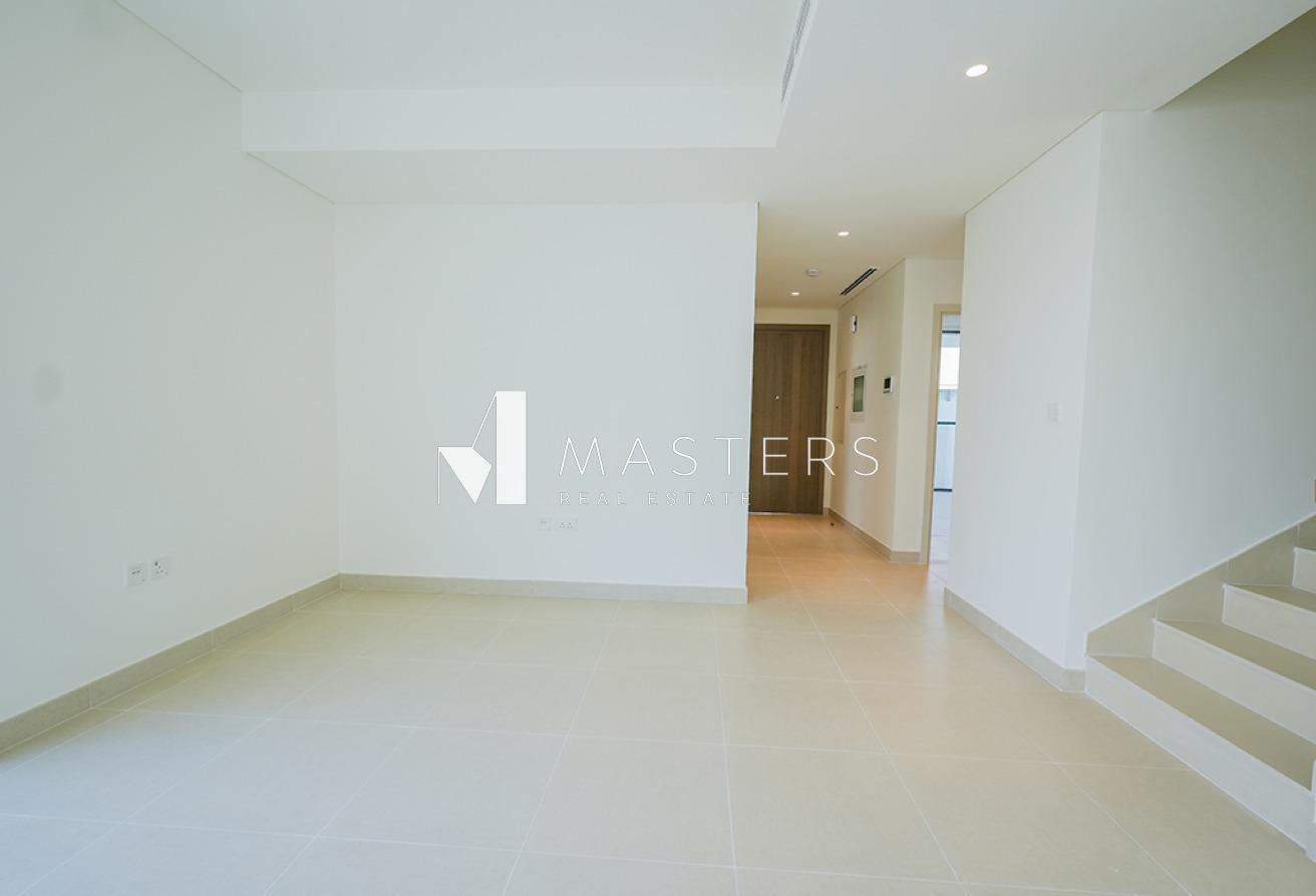 Large Plot |4BR Ready to Move | Kitchen Appliances photo 10