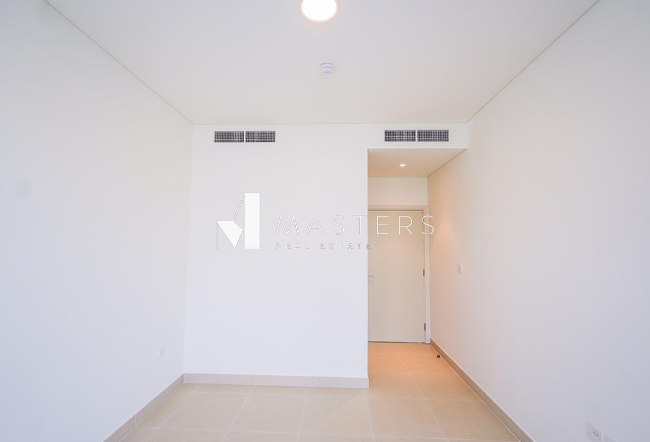 Large Plot |4BR Ready to Move | Kitchen Appliances photo 22