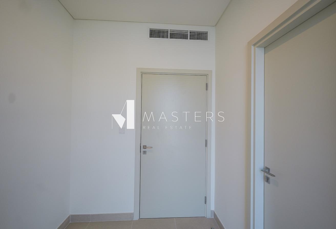 Large Plot |4BR Ready to Move | Kitchen Appliances photo 7