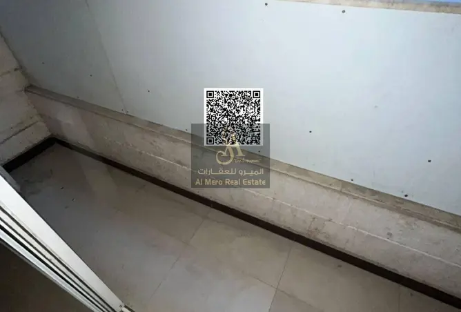 163713305 - Property Image 2