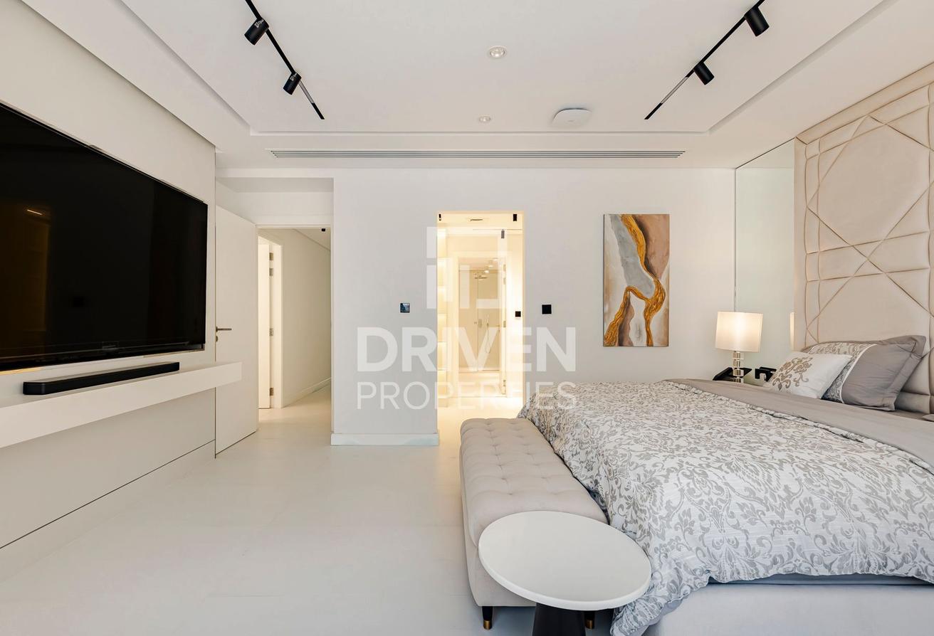 Canal View | Standalone Villa | Fully Furnished photo 10