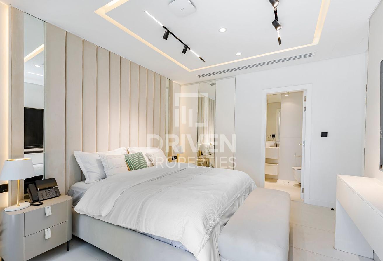 Canal View | Standalone Villa | Fully Furnished photo 11