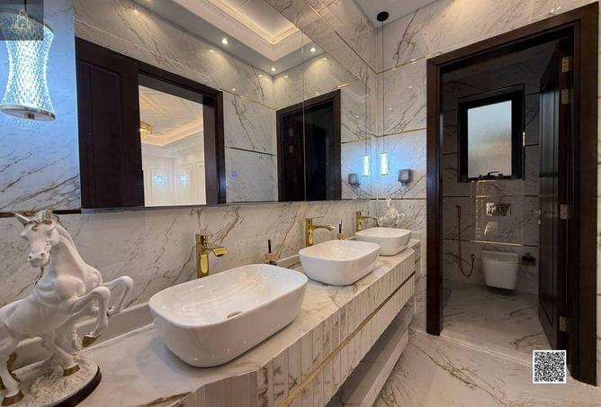 68672166 - Property Image 3