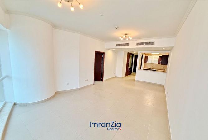144611955 - Property Image 3