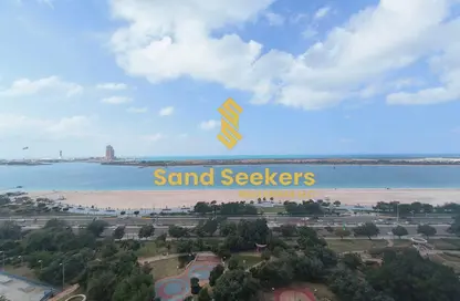 Apartment - 3 Bedrooms - 4 Bathrooms for rent in Corniche Road - Abu Dhabi