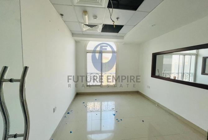 77372798 - Property Image 2