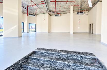 Shop - Studio - 2 for rent in Muweileh Community - Muwaileh Commercial - Sharjah