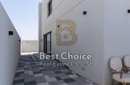Villa - 4 - 6 for sale in Mezairah - Al Rahmaniya - Sharjah Villa - 4 - 6 for sale in Mezairah - Al Rahmaniya - Sharjah