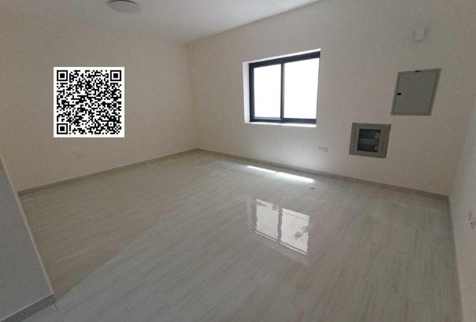 76966882 - Property Image 2