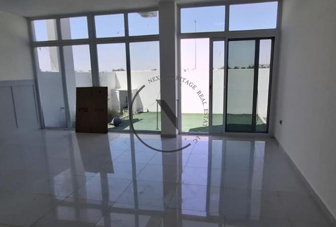 88747177 - Property Image 3