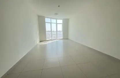 Apartment - 2 Bedrooms - 3 Bathrooms for rent in Al Khan Lagoon Tower - Al Khan Lagoon - Al Khan - Sharjah