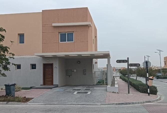 72728669 - Property Image 2