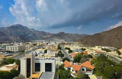 Apartment - 2 Bedrooms - 3 Bathrooms for sale in Khor Fakkan - Sharjah