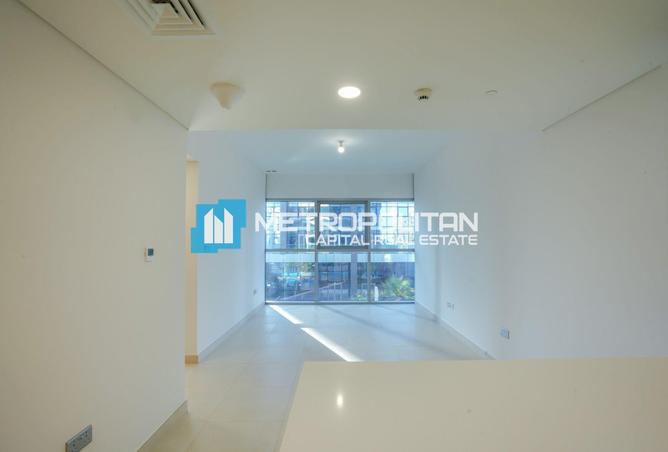 60918165 - Property Main Image