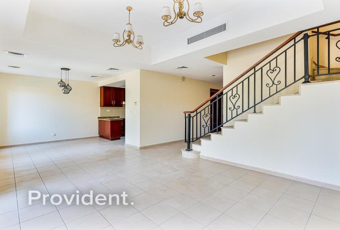 62073614 - Property Image 3