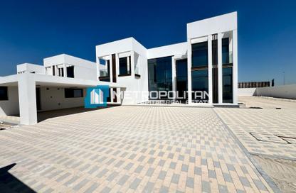 Villa - 6 Bedrooms - 7+ Bathrooms for sale in Seef Al Jubail - Al Jubail Island - Abu Dhabi Villa - 6 Bedrooms - 7+ Bathrooms for sale in Seef Al Jubail - Al Jubail Island - Abu Dhabi