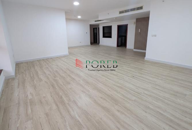 144614258 - Property Image 3