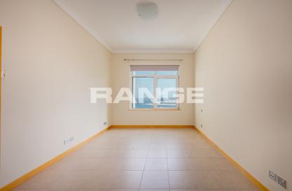 Apartment - 2 Bedrooms - 3 Bathrooms for rent in Al Das - Shoreline Apartments - Palm Jumeirah - Dubai