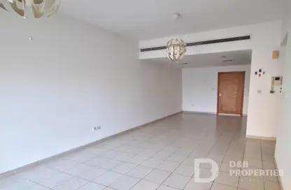 شقة - غرفة نوم - 2 حمامات للايجار في الأرتا 4 - الأرتا - جرينز - دبي