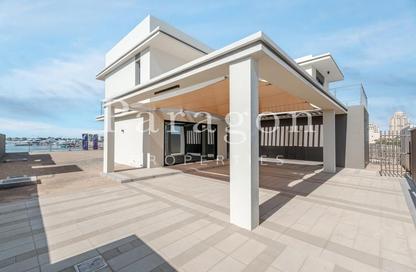 Villa - 5 Bedrooms - 7+ Bathrooms for sale in Falcon Island South - Falcon Island - Al Hamra Village - Ras Al Khaimah