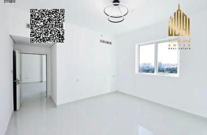 Whole Building - 7+ Bedrooms for sale in Al Khan Lagoon Tower - Al Khan Lagoon - Al Khan - Sharjah