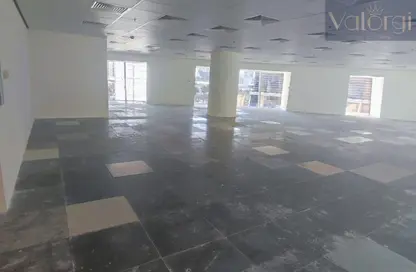 مكتب - غرفة نوم - 2 حمامات للايجار في برج بارك - شارع الشيخ زايد - دبي