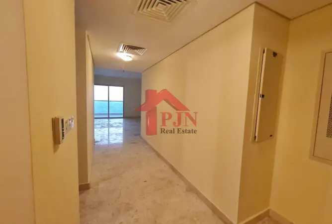 128840116 - Property Image 2