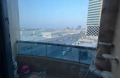 Apartment - 3 Bedrooms - 4 Bathrooms for rent in Al Rashidiya Towers - Al Rashidiya - Ajman Downtown - Ajman