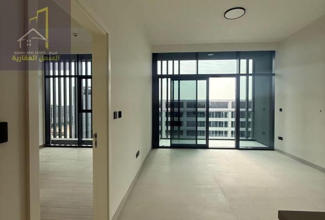 114612654 - Property Image 2