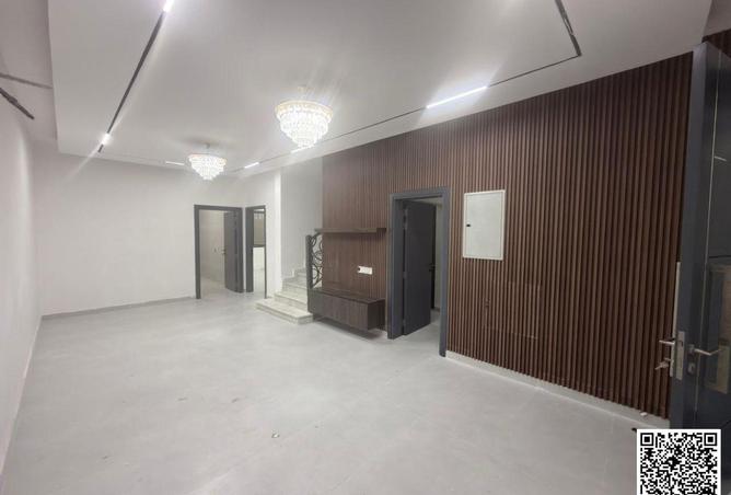 53572667 - صورة العقار 2