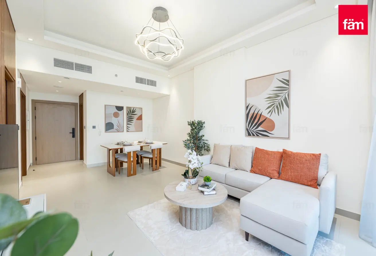 81957944 - Property Main Image