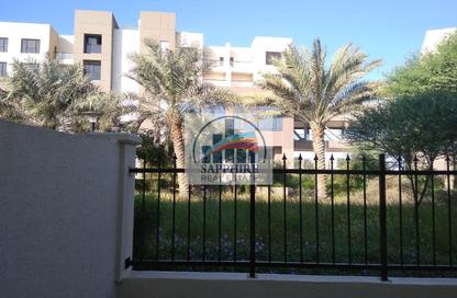 فيلا - 3 غرف نوم - 4 حمامات للايجار في قريه ورسان  بلوك آ - قرية ورسان - المدينة العالمية - دبي