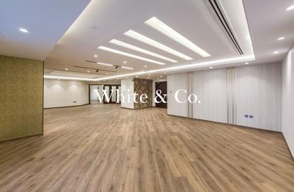 Apartment - 4 - 5 for sale in Safeer Tower 1 - Safeer Towers - Business Bay - Dubai Apartment - 4 - 5 for sale in Safeer Tower 1 - Safeer Towers - Business Bay - Dubai