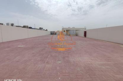 Land - Studio - 1 Bathroom for rent in Ali Mousa Building - Al Sajaa Industrial - Al Sajaa - Sharjah