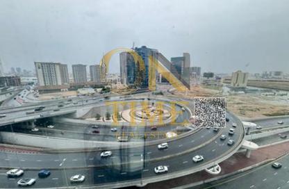 Apartment - 3 Bedrooms - 4 Bathrooms for rent in Conquer Tower - Sheikh Maktoum Bin Rashid Street - Ajman