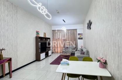 Apartment - 1 Bedroom - 2 Bathrooms for sale in Crystal Residence - District 11 - Jumeirah Village Circle - Dubai