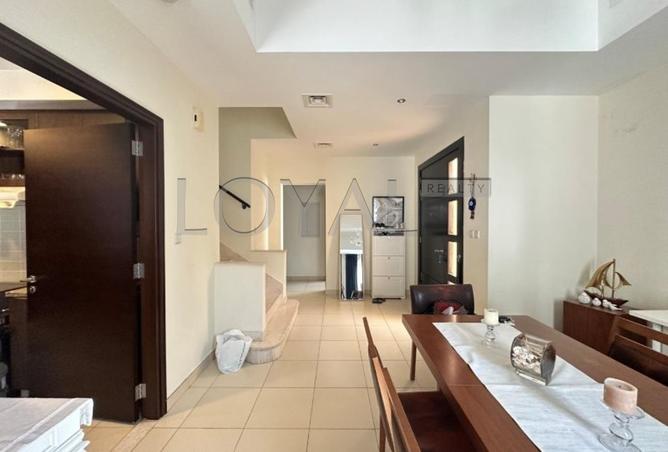 85327785 - Property Image 2