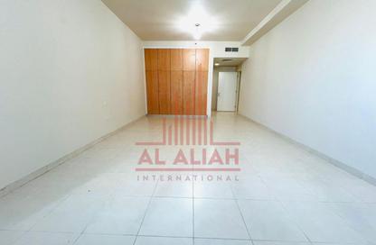 Apartment - 4 - 5 for rent in Corniche Road - Abu Dhabi